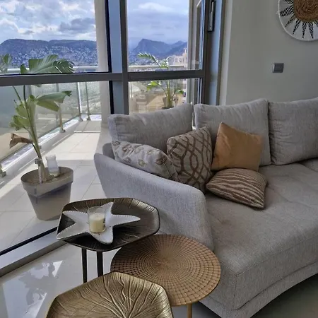 Penthouse Vista Bella Apartment