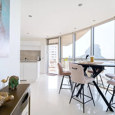 アパート Penthouse Vista Bella By Theka Services