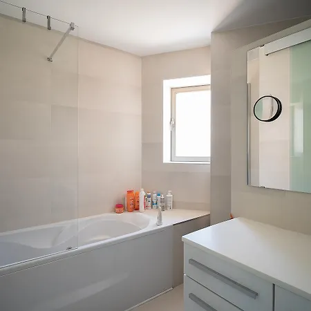 Penthouse Vista Bella By Theka Services 아파트