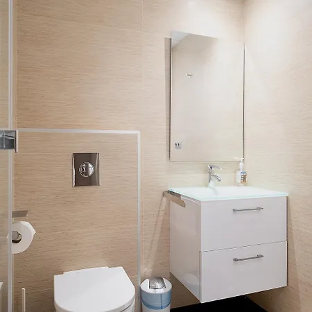 Penthouse Vista Bella By Theka Services