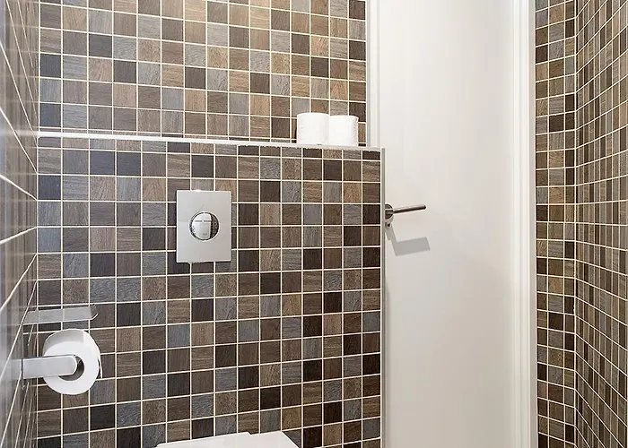 Penthouse Vista Bella By Theka Services Apartment *